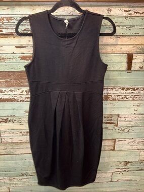 Hello Miz Black Sleeveless Pleated Waist Maternity Dress